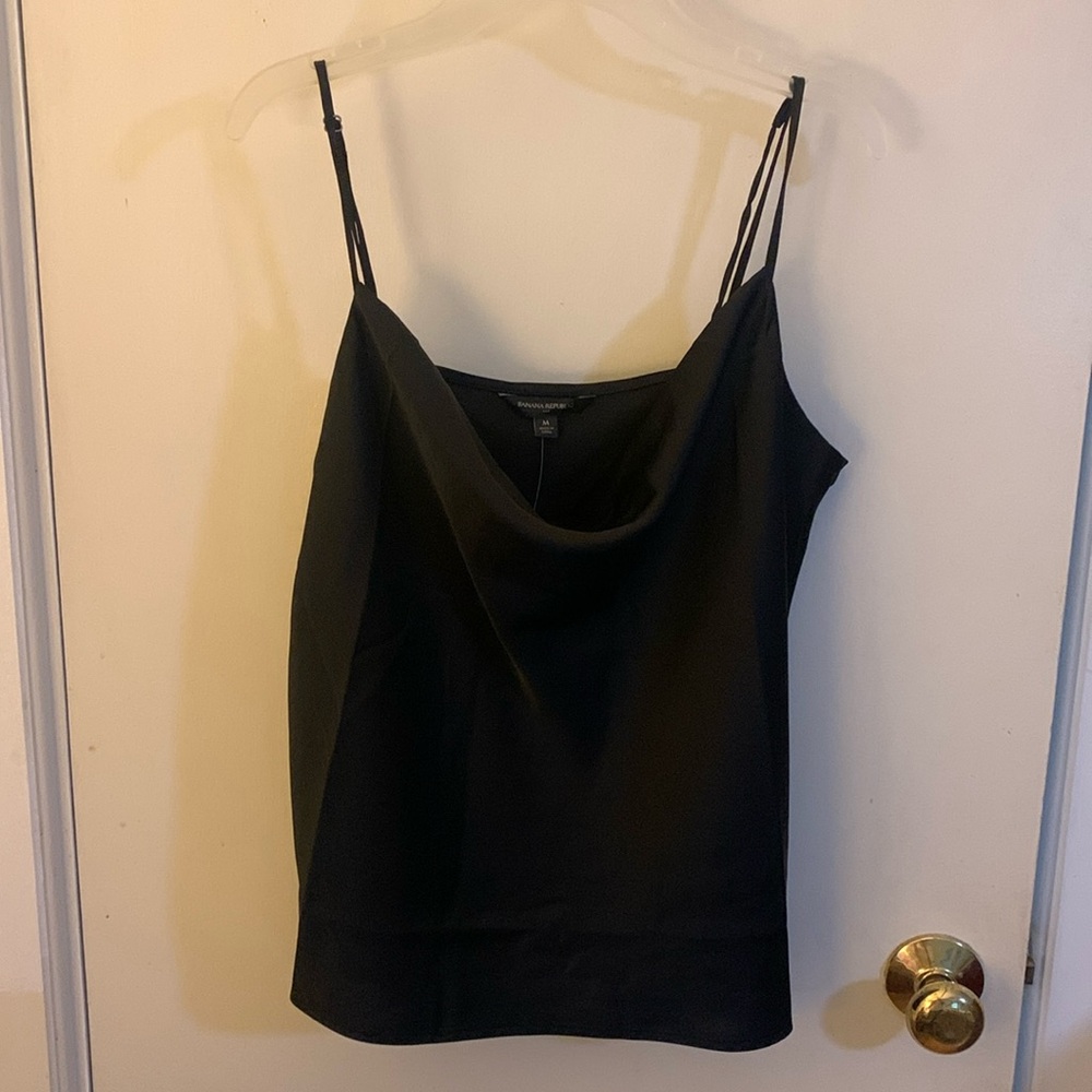 NWT!  Gorgeous Banana Republic silky tank top - tags on and perfect condition!